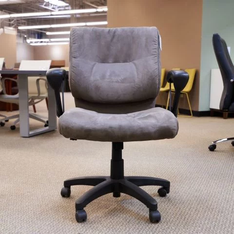 Used Mid Back Swivel Executive Chair (Tan Suede) CHE1698-007