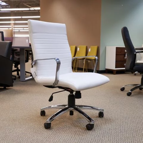 Used OTG High Back Ribbed Executive Chair (White) CHE1809-001