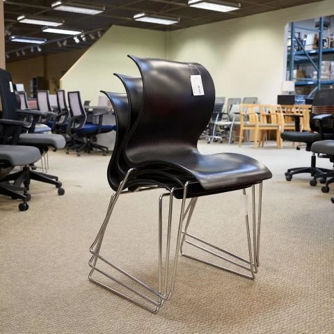 Used Curved Back Plastic Office Stack Chair (Black & Chrome) CHK1849-004 - Front Angle