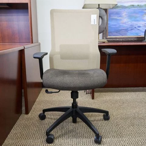 Used Office Task Chairs | Dallas DESK, Inc.