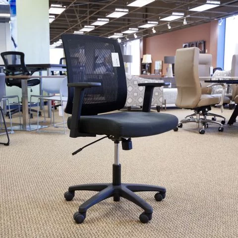 Used Mid-Back Mesh Back Fabric Seat Task Chair (Black) CHT1844-008 - Front Angle