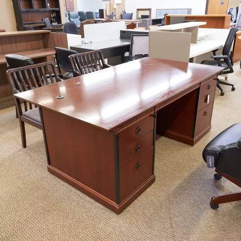 Used 78x42 Traditional Executive Office Desk (Cherry & Black Trim) DEE1823-006