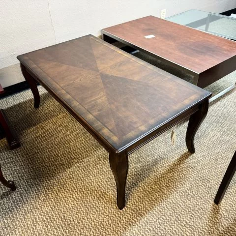 Used Rectangle Cocktail Table (Walnut) OCC9999-1622