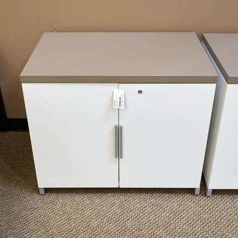 Used 36x24 2 Door Storage Cabinet (Taupe & White) STO1829-004