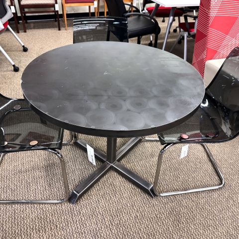 Used 36" Round Metal Break Room Table BRK1902-015