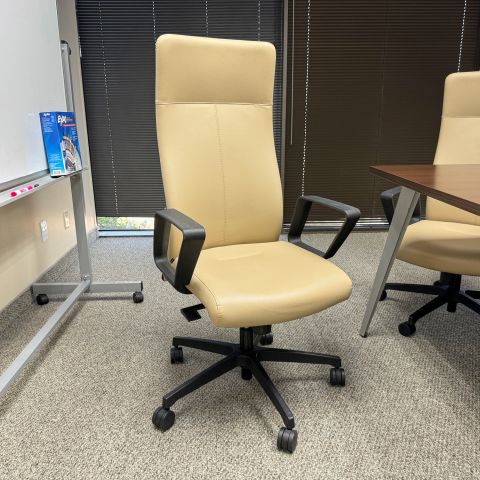 Used Roulliard Urbex Lead High Back Leather Executive Chairs (Tan) CHE1872-010