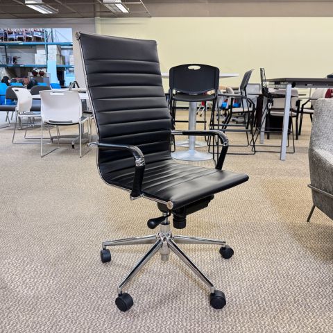 Used Flexsteel High Back Ribbed Vinyl Executive Conference Chair (Black & Chrome) CHE1896-002