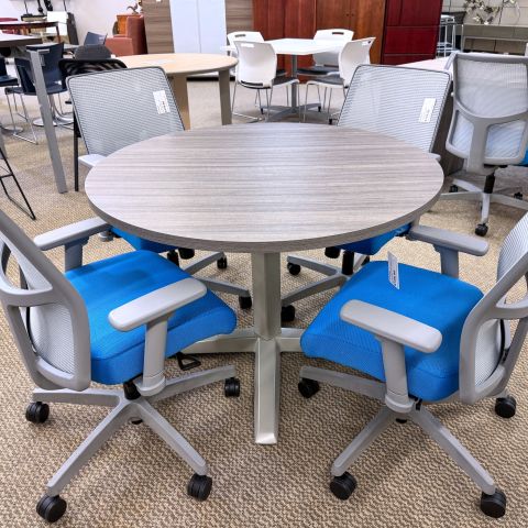 Used Hon 42" Round X-Base Meeting Table (Grey & Silver) CTB1892-008