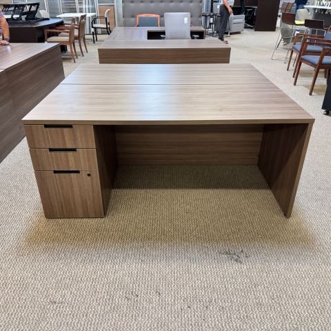 Used Steelcase 66x30 Single Pedestal Desk (Walnut) DEE1890-030