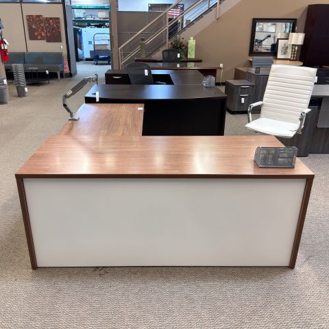 Used Haworth 72x30 L-Shape Desk with Height Adjustable Desk Return (Walnut & White) DEL1904-004