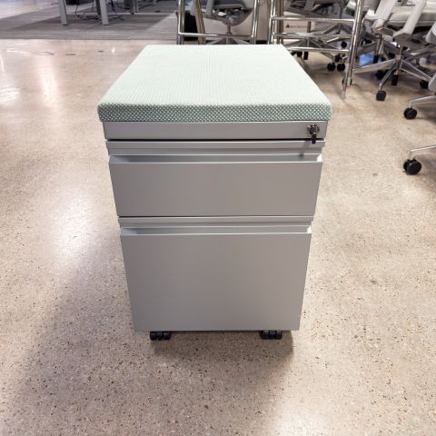Used Haworth 23"D Mobile BF File Cabinet (Green & Gun Metal)