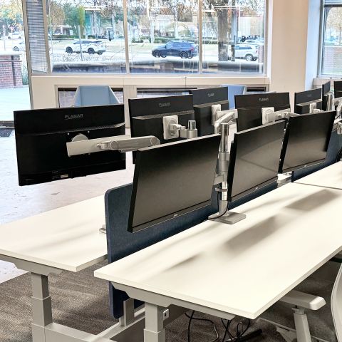 Used Humanscale MFlex M2.1 Triple Monitor Arm MIS1904-018