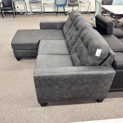 Used 84" Inch L-Shape Sectional with Chaise (Grey) SOF1907-004