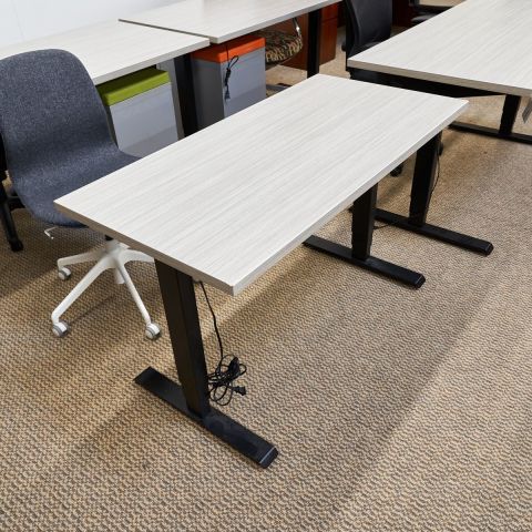 Used Friant 24x48 Sit to Stand Desk (Black & Oak Grey) AHT1806-046