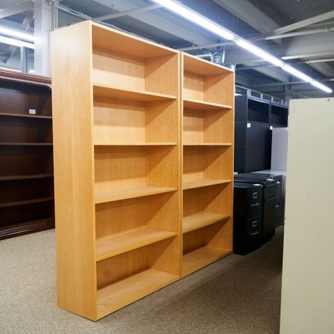 Used Haworth 70" Bookcase (Maple) BC1786-004