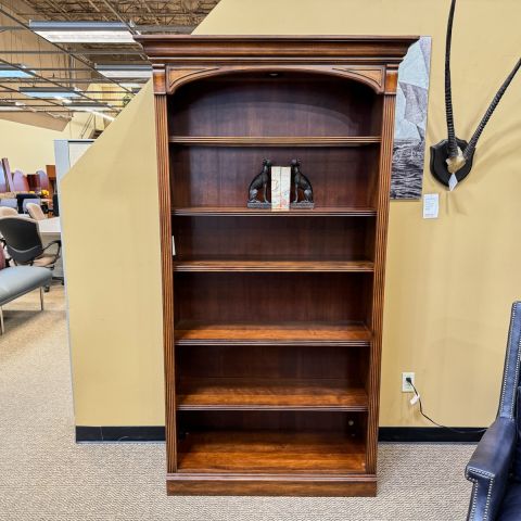 Used Hooker Traditional Bookcase (Walnut) BC1856-007