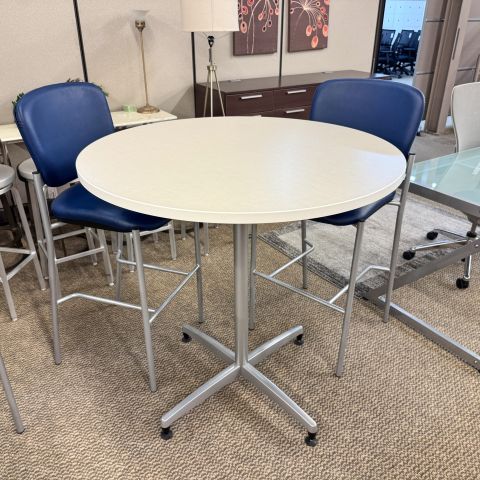 Used 42" Bar Height Breakroom Table (Beige & White) BRK1882-003