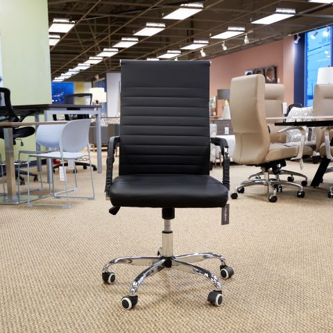 Used Ribbed Back Modern Executive Office Chair (Black & Chrome) CHE1749-027