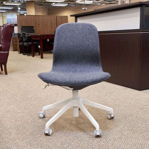 Used Mid Back Armless Task Chair (Grey & White Base) CHE1790-012