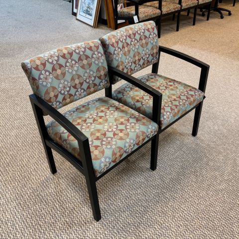Used 2 Seat Guest Chair (Black & Green Pattern) CHS1804-004