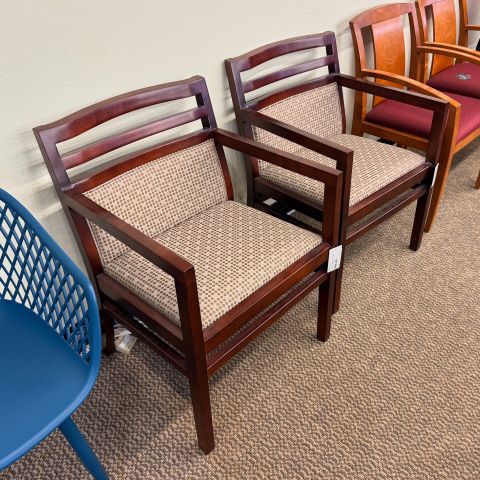 Used Taylor Side Guest Chair (Tan & Mahogany) CHS1875-003