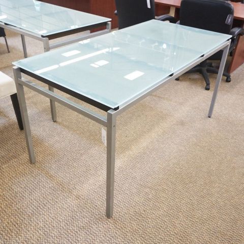 Used 30x60 Glass Table Desk DEE1706-005