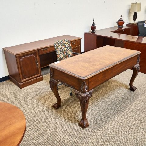 Used Hooker Ball & Claw Desk with Credenza Set (Cognac) DEE1766-001
