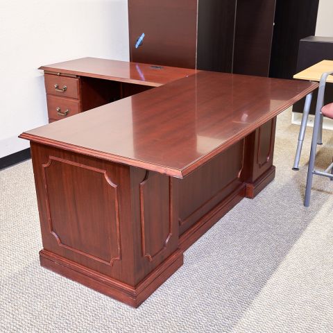 Used Traditional Left L-Shaped Office Desk (Mahogany) DEL1792-022 - Front Angle
