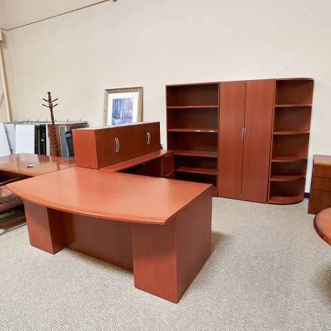 Used Right U-Shape Desk with Over Head, Storage Cabinet & Bookcases (Light Cherry) DEL1833-001 - Front Angle View