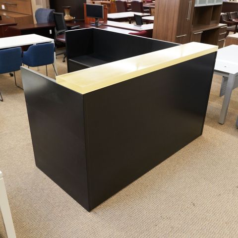Used 72x84 Left Reception Desk with Lucite Transaction Top (Black) DER1711-029