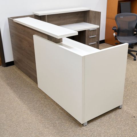 Used Lacasse Right Reception Desk (White & Grey) DER1813-001