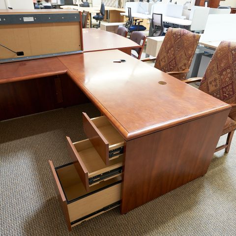 Used National Left U-Shaped Executive Desk (Light Cherry) DEU9999-1595