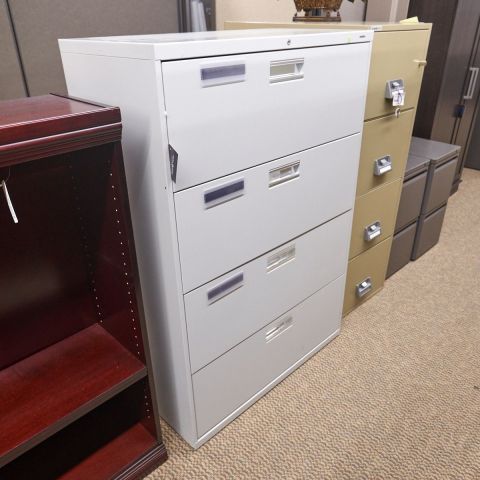 Used 36" 4 Drawer Lateral File Cabinet (Light Grey) FIL1792-005