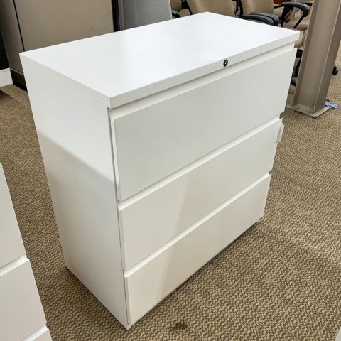 Used Metal 3 Drawer File Cabinet (White) FIL9999-1721