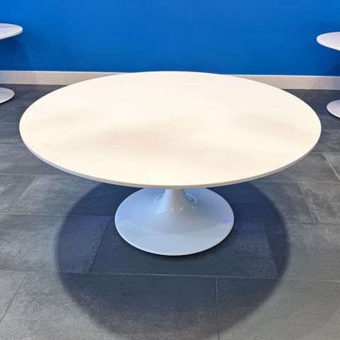 Used 36" Round Tulip Based Coffee Table (White) OCC1882-009