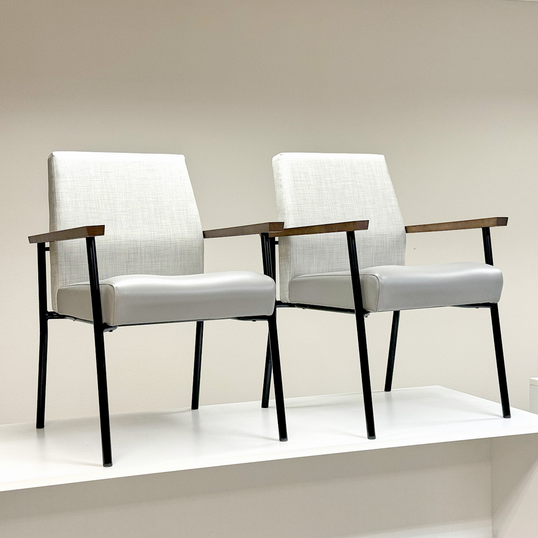 9to5 Seating Capisco Plus